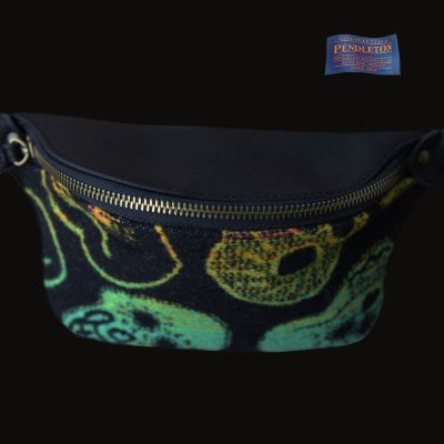 画像3: ペンドルトン ヒップバッグ・ウエストバッグ（シュガースカル グリーン）/Pendleton Fanny Pack(Sugar Skulls)