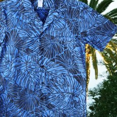 画像1: アロハシャツ リバースプリント（ブルー・ブラック）/Aloha Shirt (1)