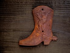 画像2: ラストアイアン ウエスタン ウォールデコ（ウエスタンブーツ）/Iron Wall Decor(Rust Western Boot) (2)