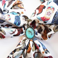 画像3: オースティン アクセント シルク ワイルドラグ（カウボーイ大判スカーフ）ウエスタンブーツ/Austin Accent Inc.100% Silk Wild Rags(Western Boots) (3)