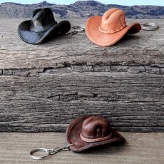 画像2: レザー カウボーイ ハット キーチェーン/Leather Cowboy Hat Key Chain (2)
