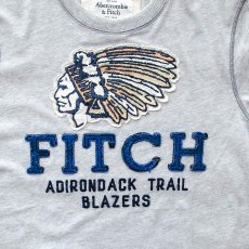 画像2: アバクロンビー＆フィッチ アップリケ 半袖 Tシャツ（インディアン・グレー/ネイビー）/Abercrombie&Fitch T-shirt (2)