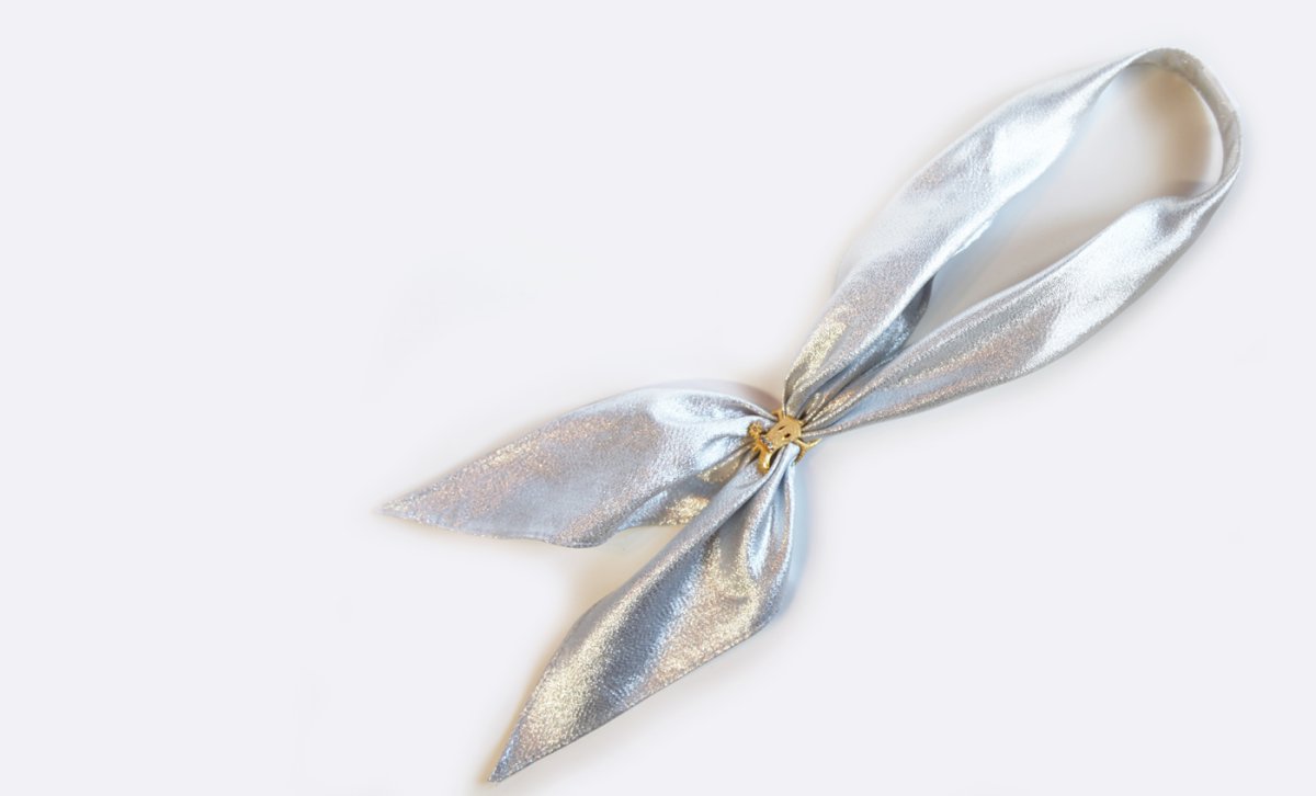 画像2: アメリカンカウボーイタイ ウエスタン ネックスカーフ(シャイニー シルバー)/Cowboy Tie/Western Neck Scarf(Silver) (2)