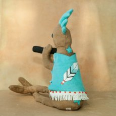 画像2: ココペリ ぬいぐるみ 人形 ココペリドール フェザー Mサイズ/Kokopelli Doll Feather (2)