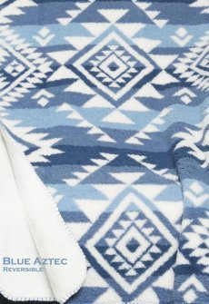画像2: コールマン インドア&アウトドア スーパーソフト リバーシブル アズテック スロー ブランケット（ブルーアズテック）/Coleman Indoor Outdoor Reversible Throw Blanket(Blue Aztec) (2)