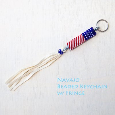 画像1: アメリカインディアン ナバホ族 ハンドメイド ビーズ キーホルダー アクセサリー（フリンジつき）/Navajo Beaded Keychain w/Fringe
