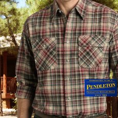 画像1: ペンドルトン ハイカーシャツ（レッド・グリーン・タン/長袖）/Pendleton Long Sleeve Hiker Shirt(Red/Green/Tan Plaid) (1)