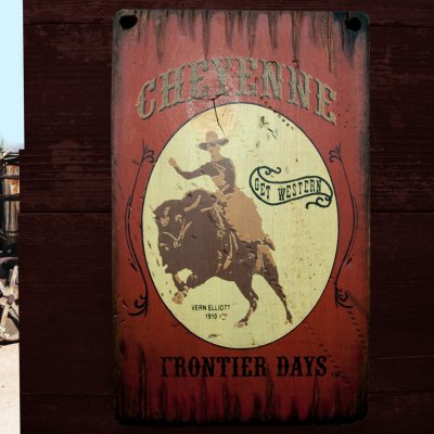 画像1: ウエスタン ウッドサイン ワイオミング シャイアン フロンティア デイズ /Wood Sign CHEYENNE FRONTIER DAYS 