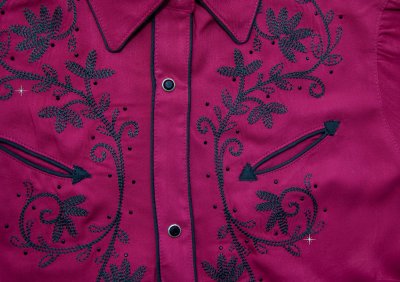 画像2: ラングラー フローラル刺繍 ラインストーン スマイルポケット ウエスタン シャツ ラズベリー（長袖/レディース）/Wrangler Embroidered Long Sleeve Western Shirt Raspberry(Women's)