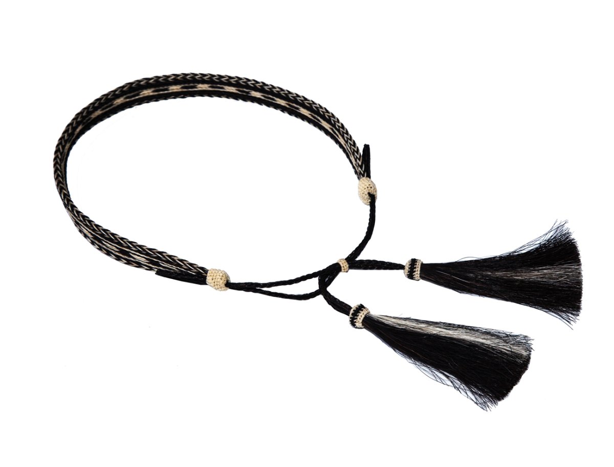 同スタイルですがカラーは異なります