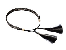 同スタイルですがカラーは異なります