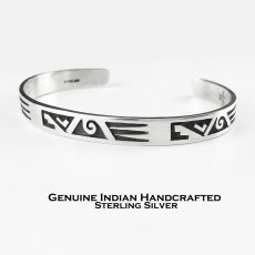 画像1: インディアンジュエリー ホピ族 ベンジャミン マンスフィールド作 ハンドメイド スターリングシルバー ブレスレット/Native American Hopi Benjamin Mansfield SterlingSilver Cuff Bracelet  (1)
