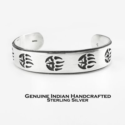 画像1: インディアンジュエリー ホピ族 ネイサンフレッドジュニア作 ハンドメイド スターリングシルバー ベアパウ ブレスレット/Native American Hopi Nathan Fred Jr. Sterling Silver Bear Paw Cuff Bracelet 