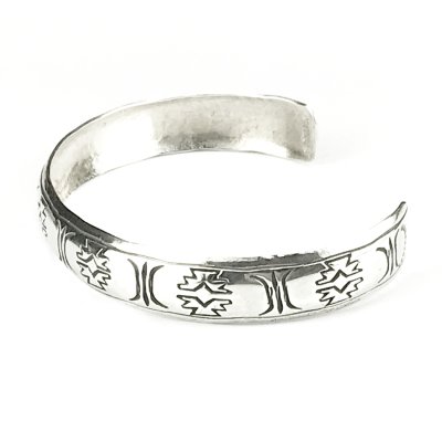 画像2: アメリカ インディアン ナバホ族 ハンドメイド スターリングシルバー ブレスレット/Native American Navajo Sterling Silver Cuff Bracelet