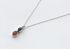 画像2: ネイティブアメリカン ナバホ族 LJ作 オニキス アンバー スターリングシルバー ネックレス/Native American Navajo Sterling Silver Onyx Amber Necklace (2)