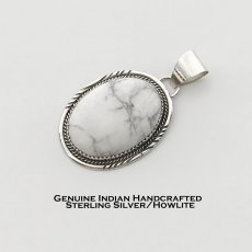 画像1: ネイティブアメリカン ナバホ族作 スターリングシルバー ハウライト ペンダント トップ/Native American Navajo Sterling Silver Howlite Pendant  (1)