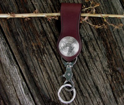 画像1: ファニー 50¢ケネディー 1964年 ループ キーホルダー(レッド)/Funny 50¢ KENNEDY Loop Key Holder(Red)