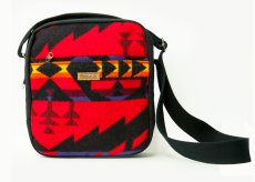 画像2: ペンドルトン U.S.A  バージン ウール ショルダー バッグ クロスボディ バッグ（レッド）/Pendleton Crossbody Bag(Red) (2)