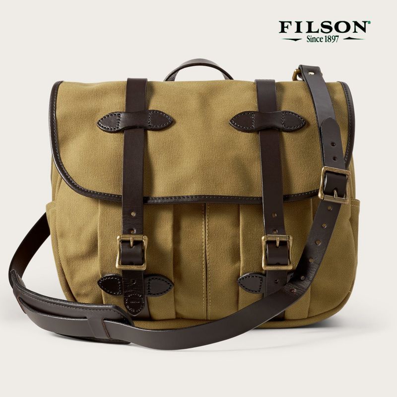 使用感少ない美品ですフィルソンFILSON ウールショルダーバック