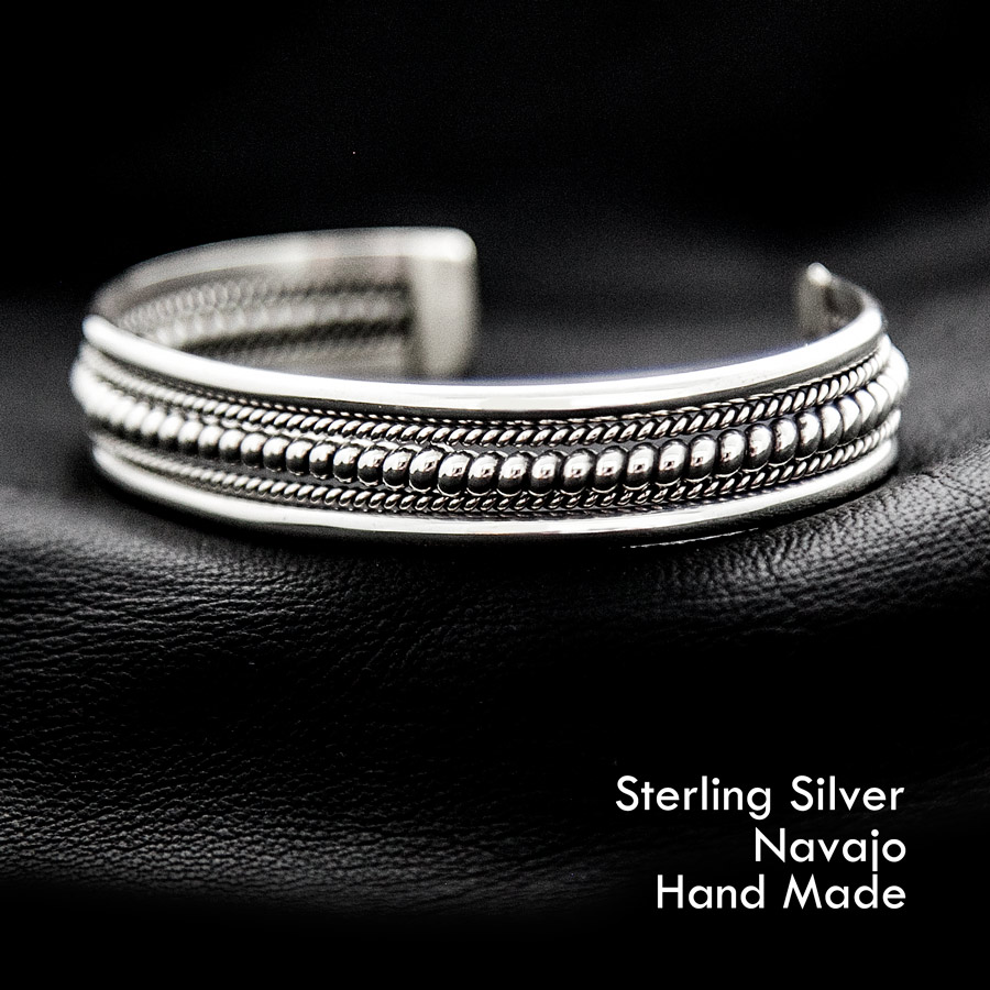 ナバホ 925 スターリングシルバー ハンドメイド ブレスレット/Navajo Sterling Silver Bracelet ブレスレット ・マネークリップ・リング・ライター