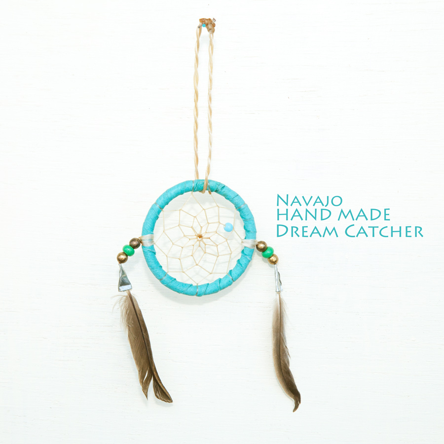 画像1: アメリカインディアン ナバホ族 ハンドメイド ドリームキャッチャー 5.3cm（ターコイズ）/Navajo Hand Made Dream Catcher (1)